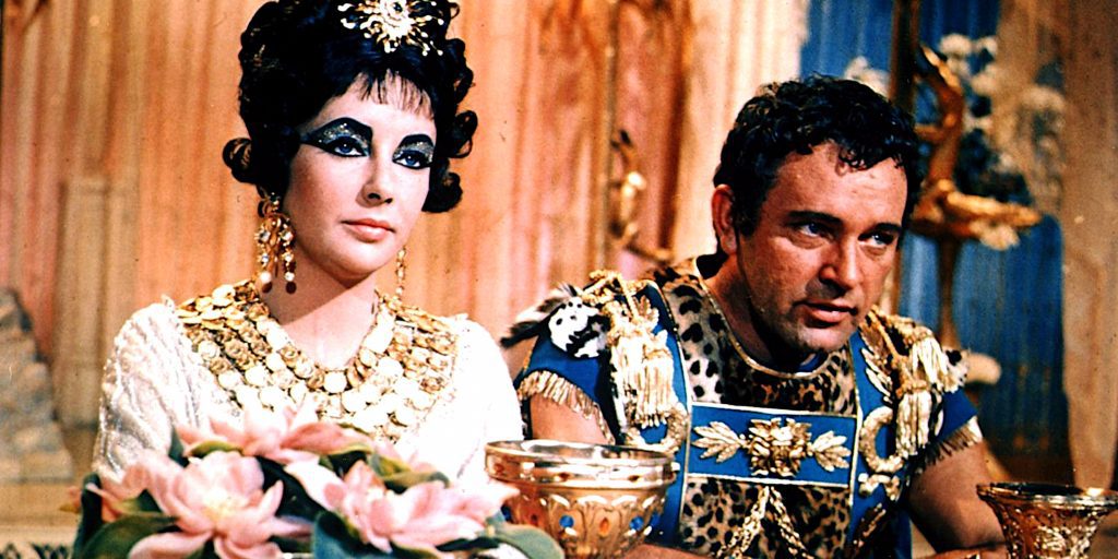 Cleopatra - Elizabeth Taylor and Richard Burton