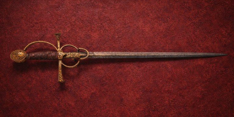 Pizarros Side Sword