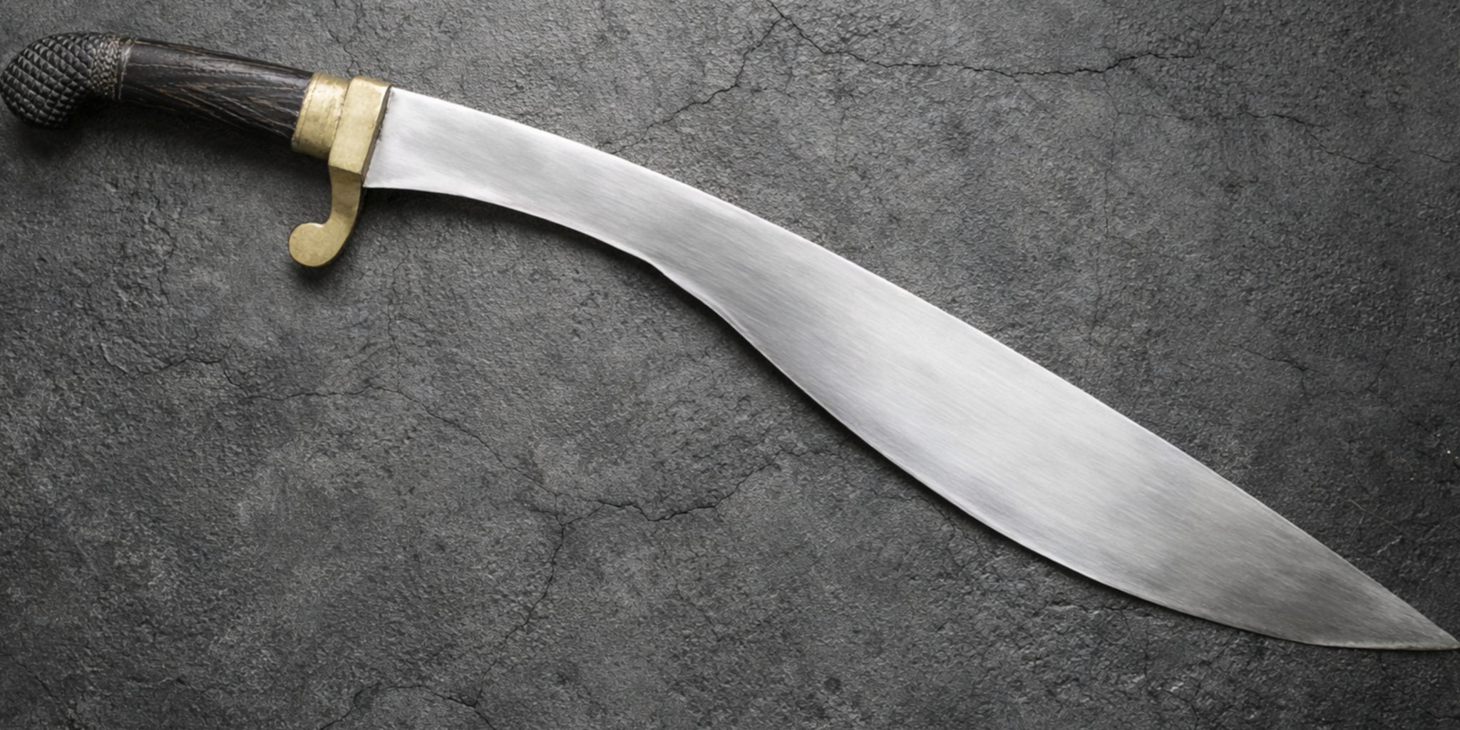 makhaira-sword-explained-greek-curved-blade-history-and-value