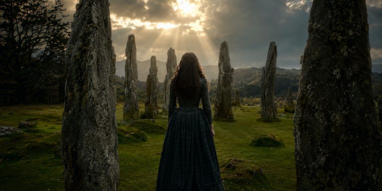 Outlander, Faith and Folklore